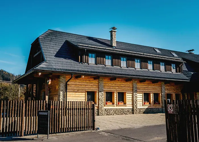 Gajduv Dvur Restaurace Apartmany Ctyrluzkovy